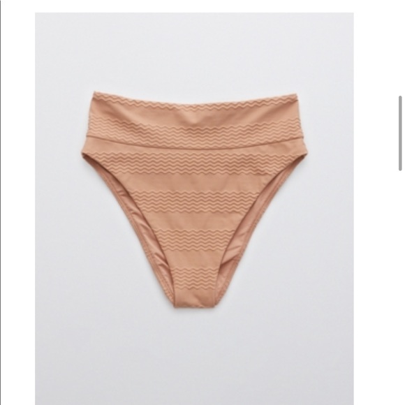 American eagle bikini. Top size Small bottoms XS - Picture 3 of 3